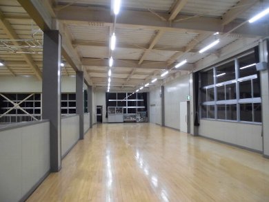 垂井小卓球場